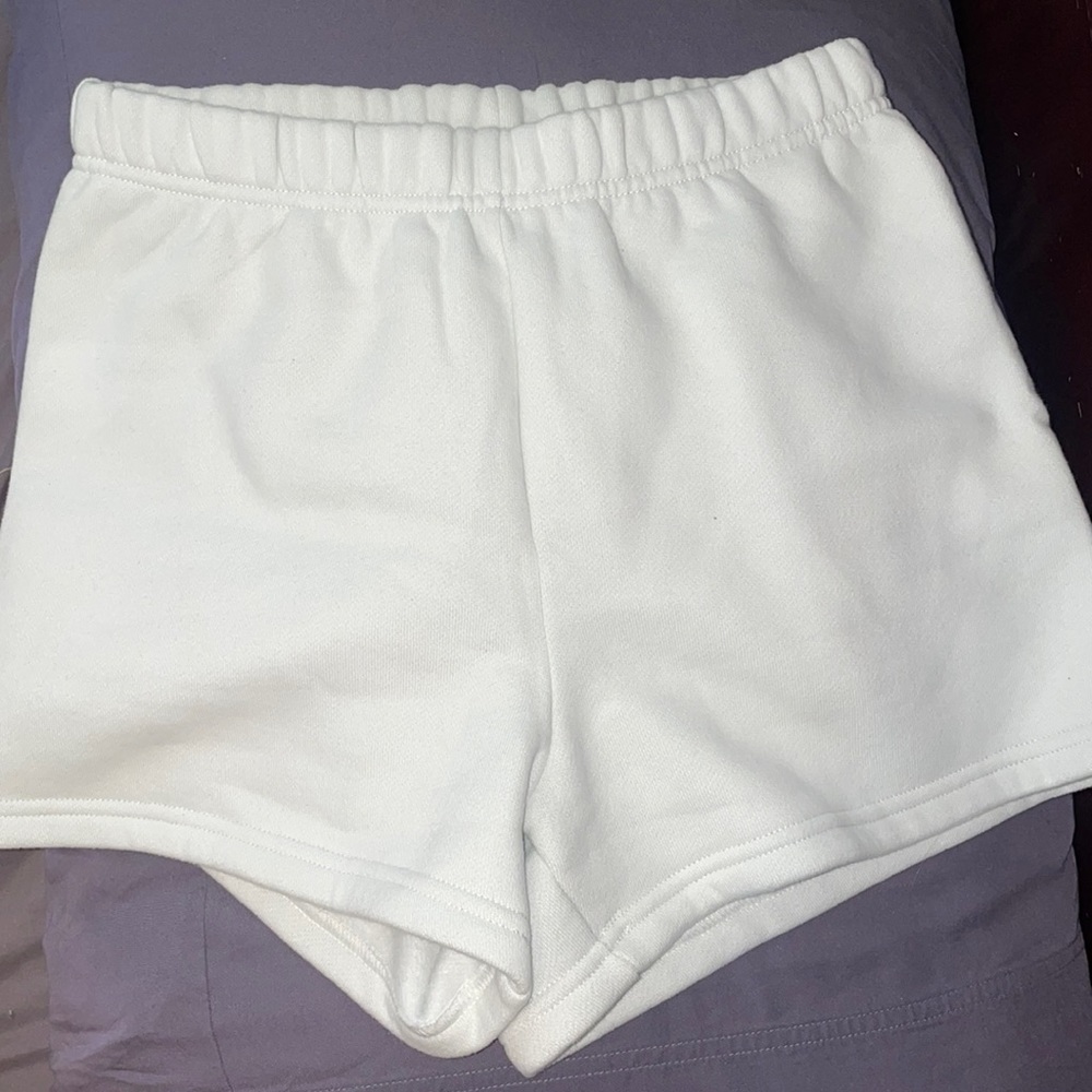 Aritzia Cozy Fleece Shorts